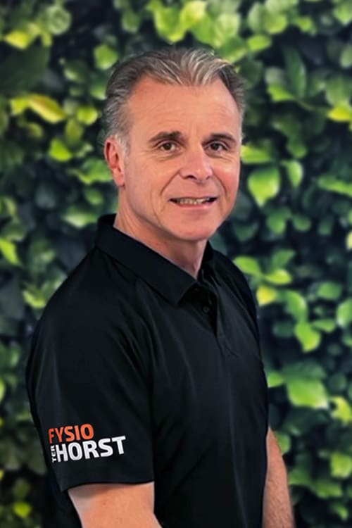 Teamlid van Fysio Ter Horst in bedrijfspolo.