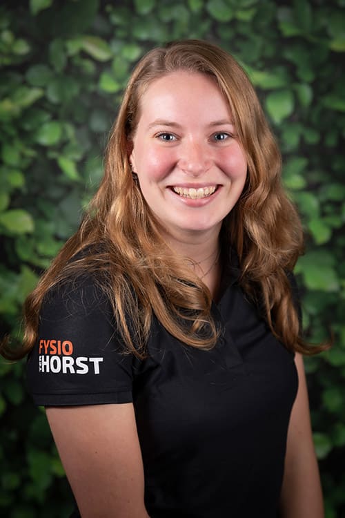Teamlid van Fysio Ter Horst in bedrijfspolo.
